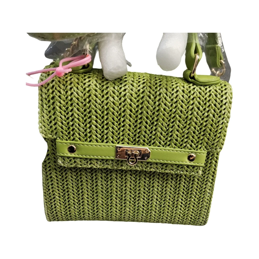 NWOT Green Woven Straw Handbag - Picture 2 of 15